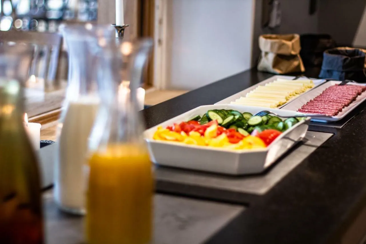 Hotel Hehrne Kök&Konferens Vänersborg 3*,